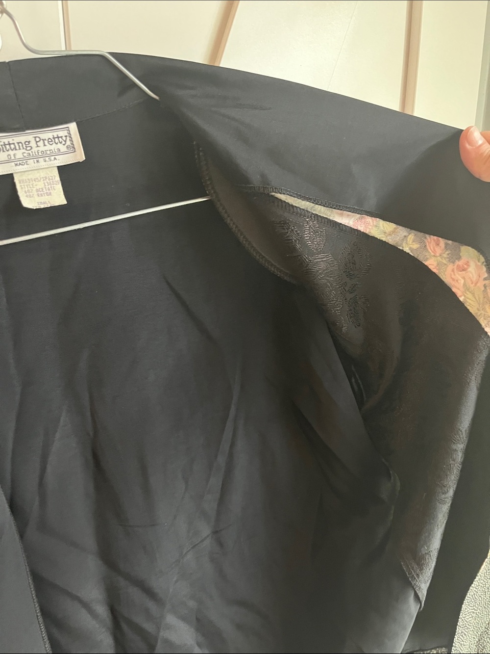 1990’s Vintage Black Blazer with Floral Front Panels - Picture 11 of 12